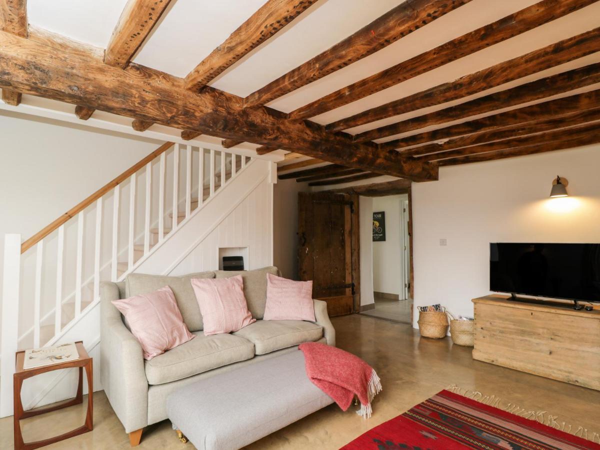 וויטני High Cogges Farm Holiday Cottages מראה חיצוני תמונה