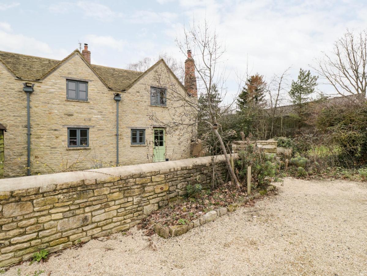 וויטני High Cogges Farm Holiday Cottages מראה חיצוני תמונה