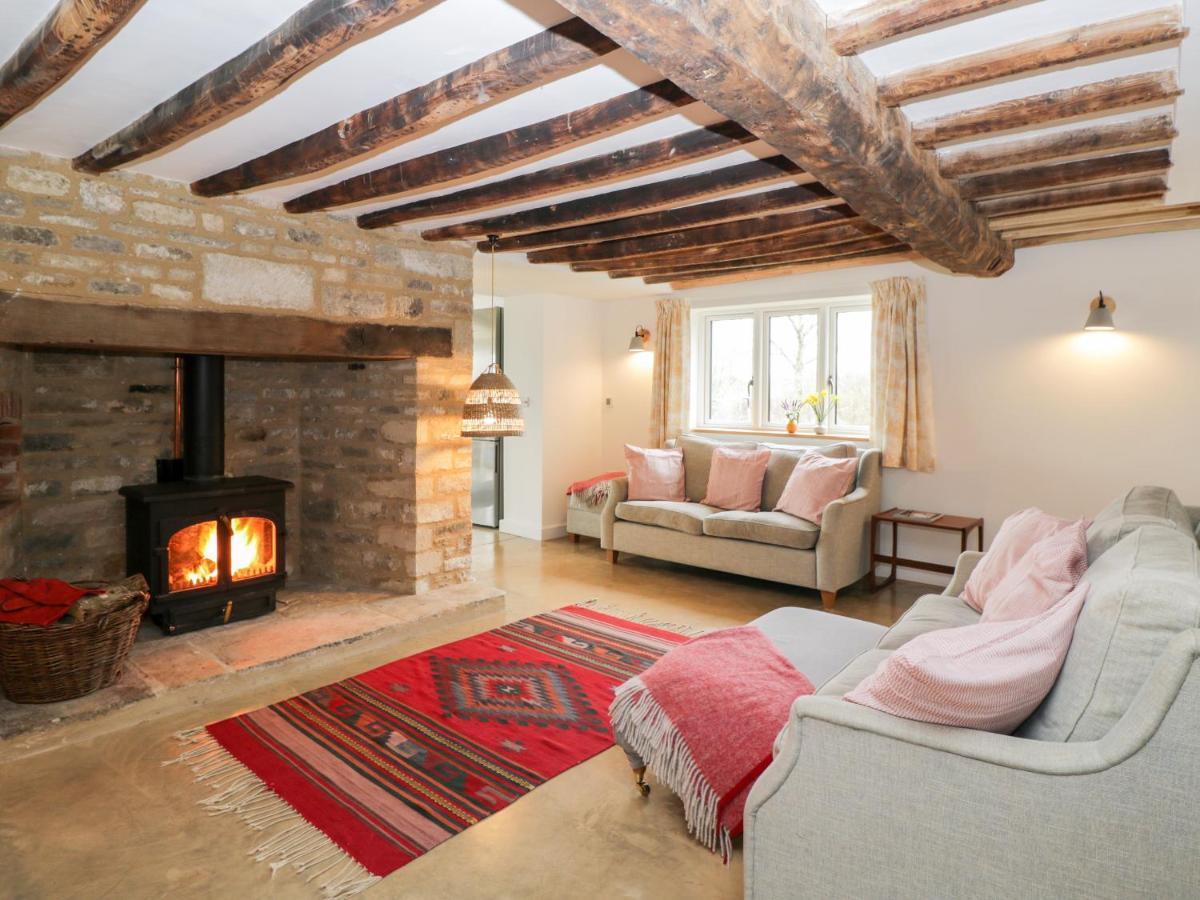 וויטני High Cogges Farm Holiday Cottages מראה חיצוני תמונה