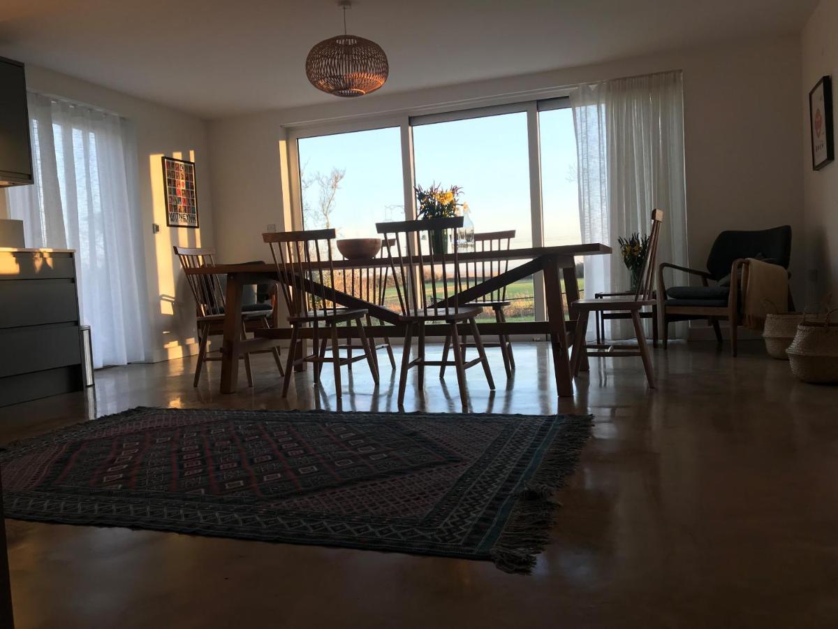 וויטני High Cogges Farm Holiday Cottages מראה חיצוני תמונה