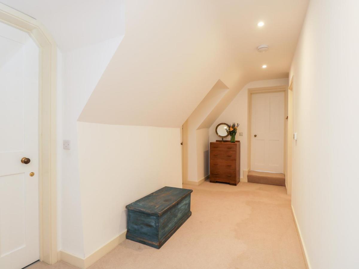 וויטני High Cogges Farm Holiday Cottages מראה חיצוני תמונה