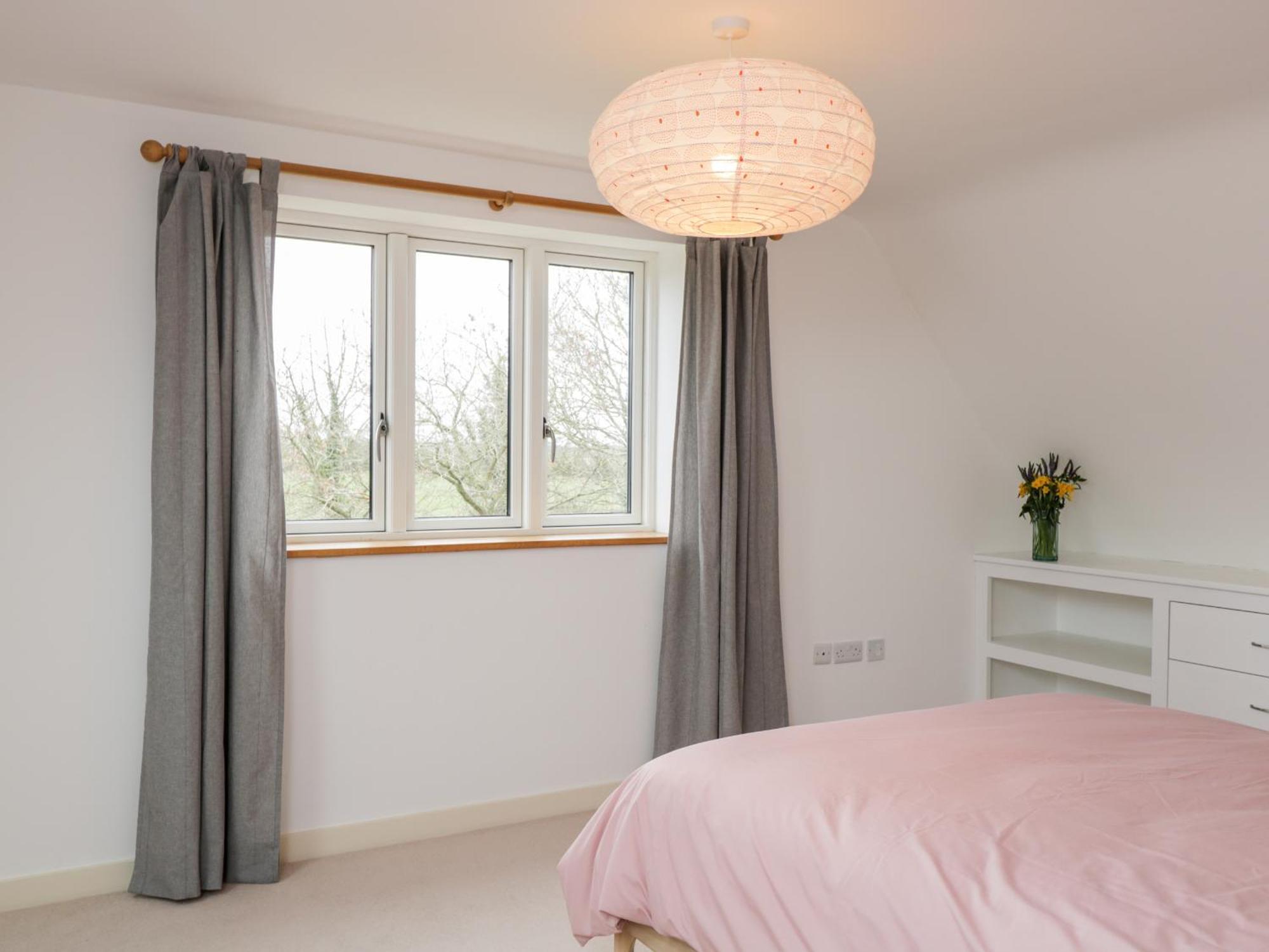 וויטני High Cogges Farm Holiday Cottages מראה חיצוני תמונה