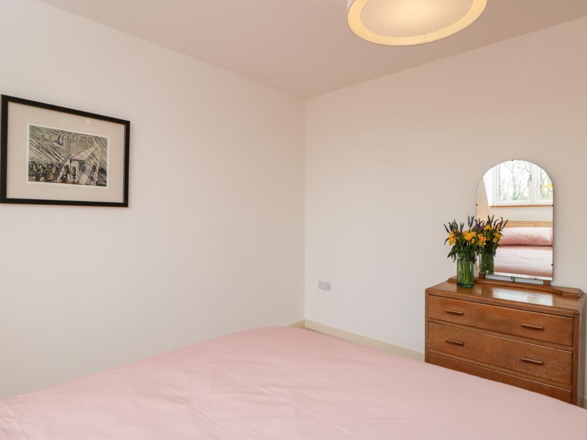 וויטני High Cogges Farm Holiday Cottages מראה חיצוני תמונה