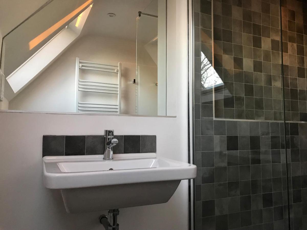 וויטני High Cogges Farm Holiday Cottages מראה חיצוני תמונה