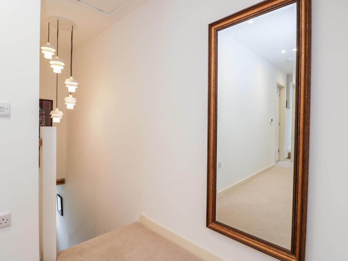 וויטני High Cogges Farm Holiday Cottages מראה חיצוני תמונה